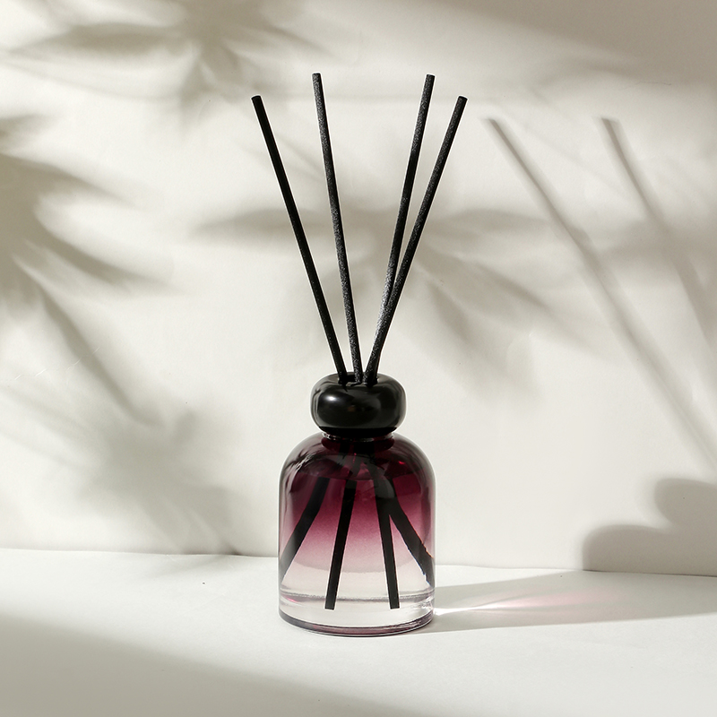 L1100B Red gradient glass bottle reed diffuser